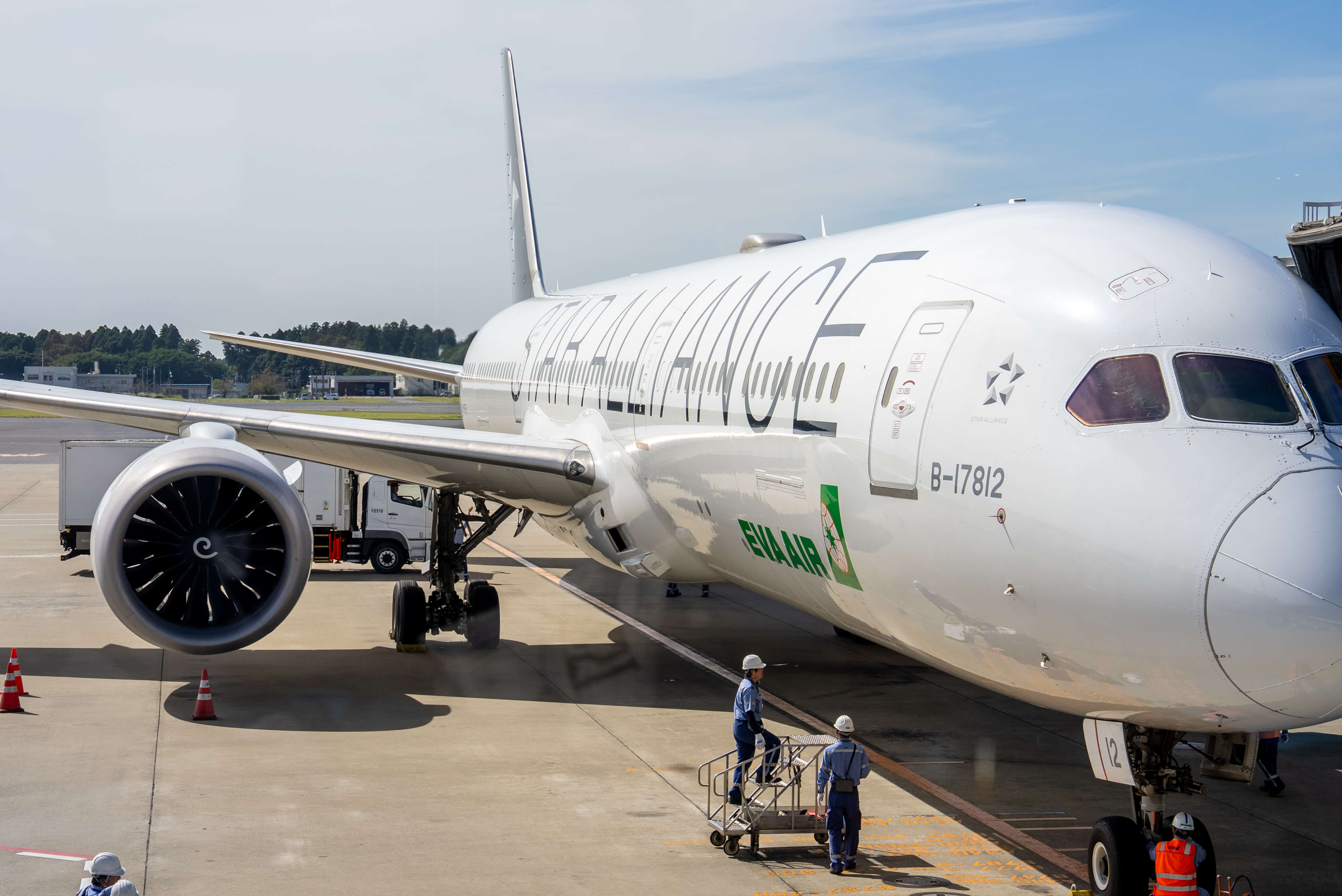 台北・桃園行きBR183便