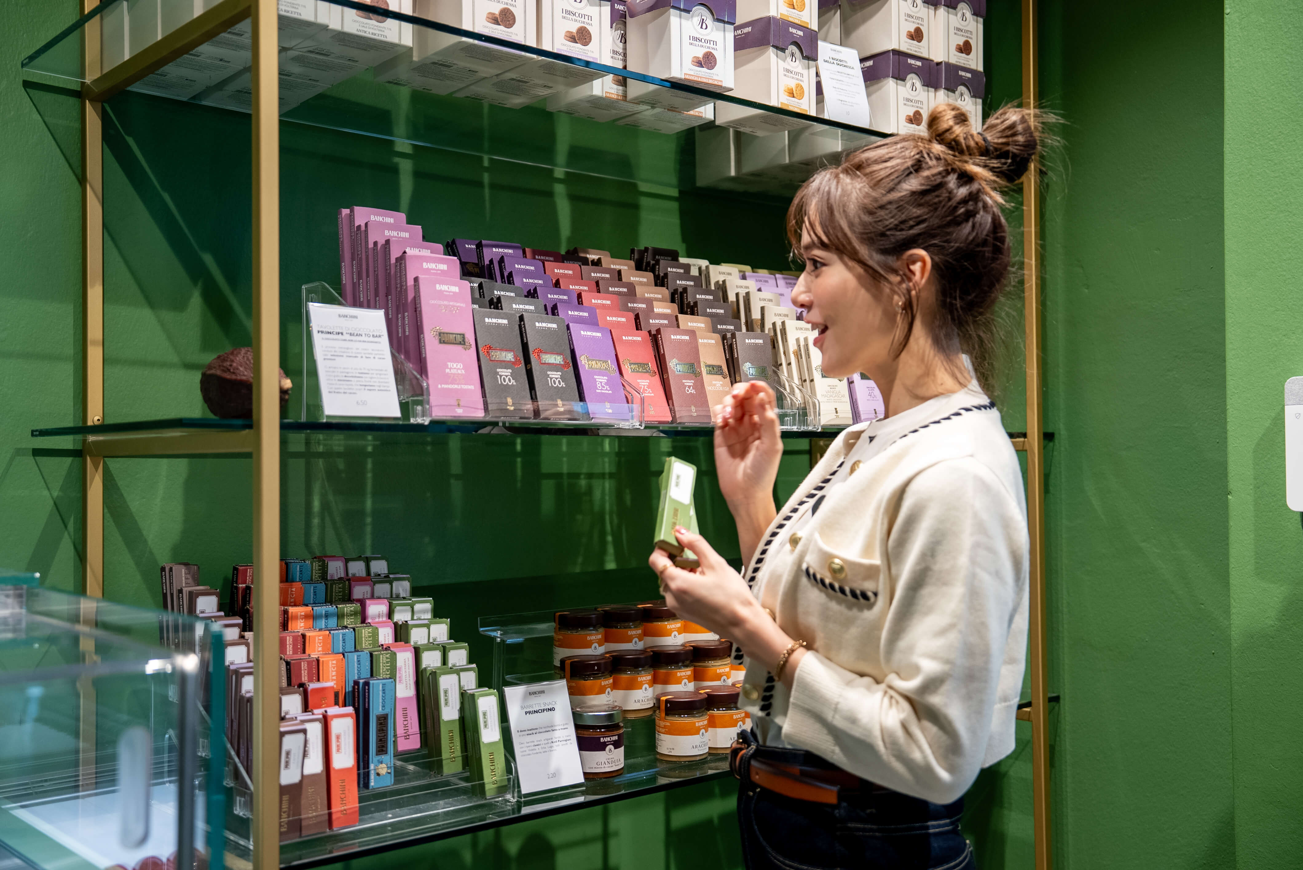 パッケージの可愛いチョコレートも販売していたので、友だちへのお土産も購入